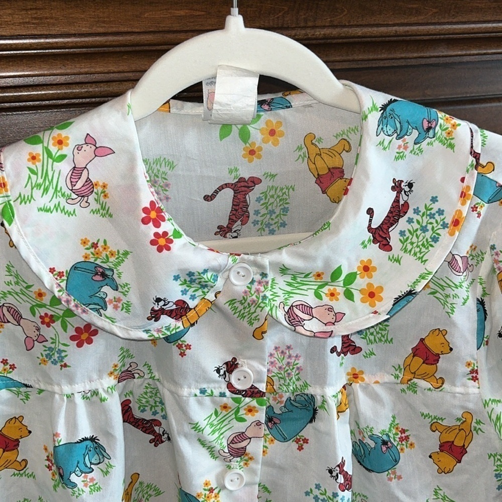 Adorable vintage Winnie the Pooh Piglet Eyore button down sleep top blouse m - Picture 4 of 14